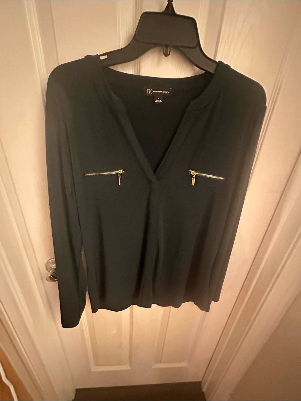 INC International Concepts Black Long-Sleeve V-Neck Top with Gold Zips
